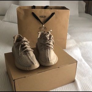 YEEZY BOOST 350 TAN